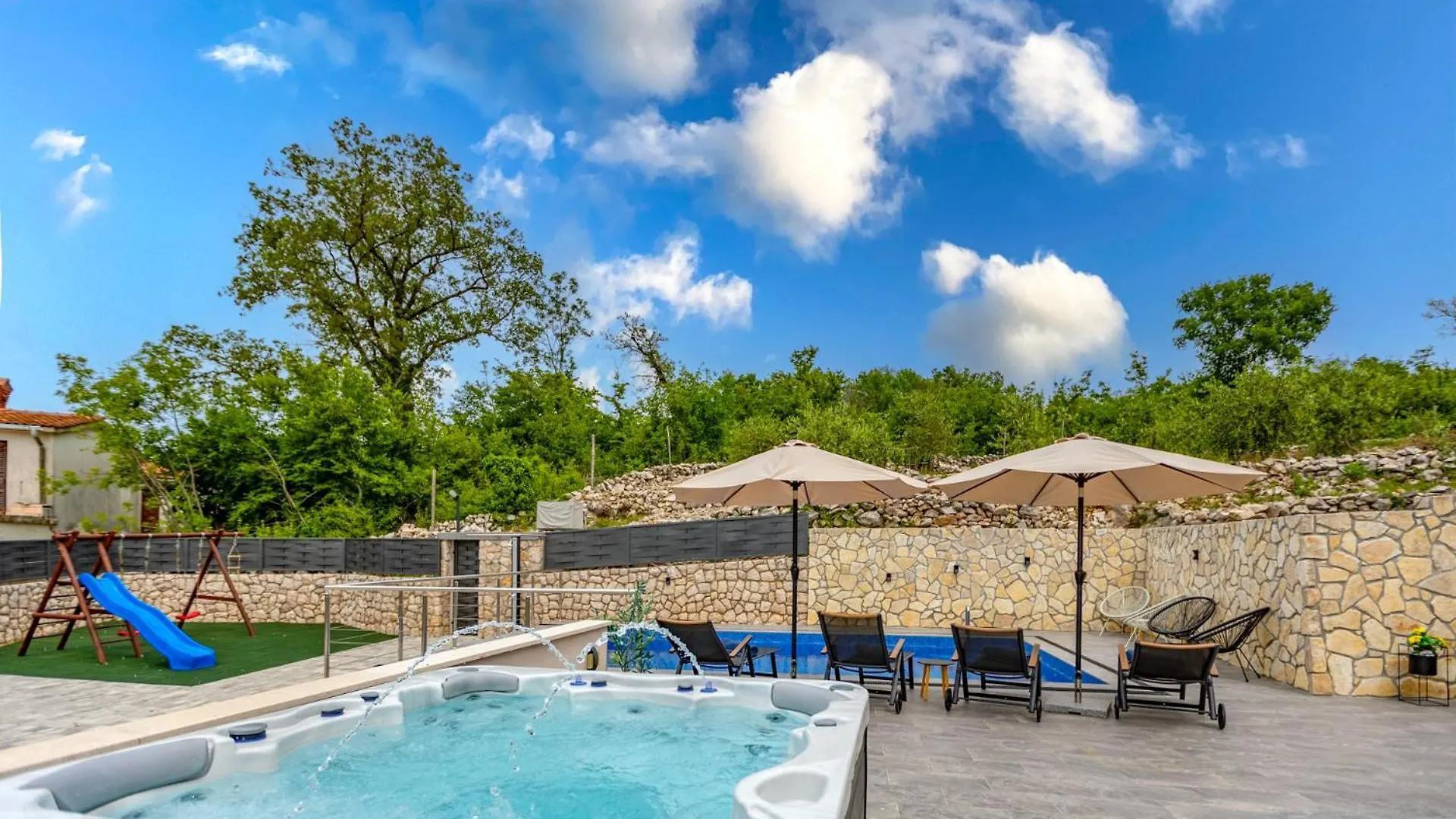 Adri Villa With Private Heated Pool, Jacuzzi, Sauna & Gym Kras